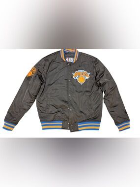 NBA New York KNICKS Black Jacket size Medium